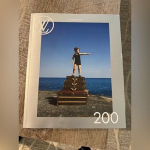 Louis Vuitton Coffee Table Book 200